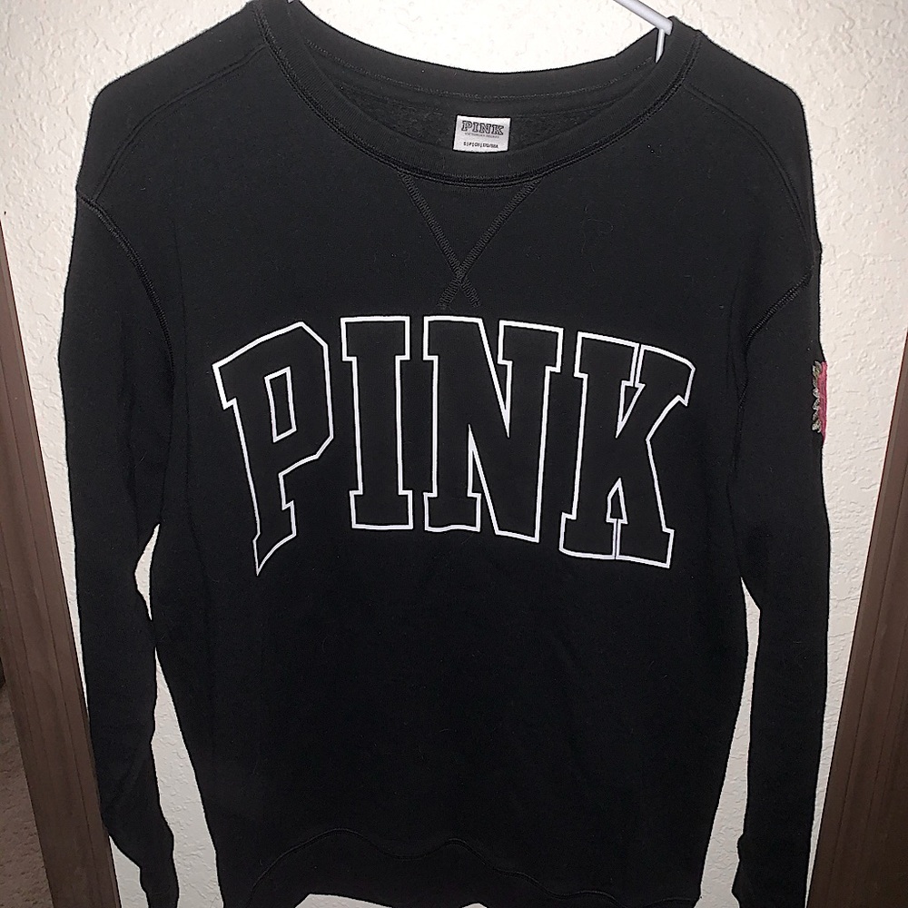 VS PINK black crewneck with rose appliqués size S